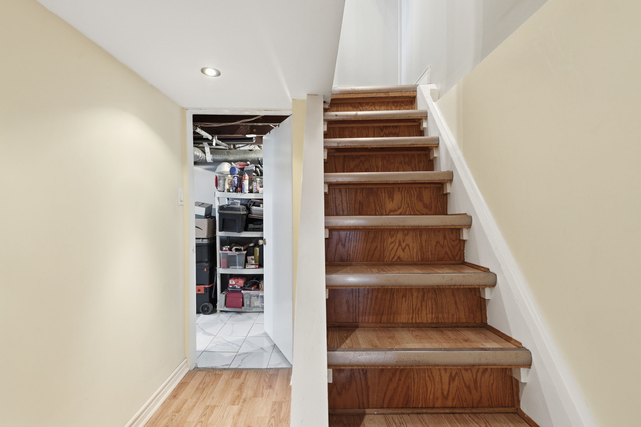 Property in Toronto — delivered property photograph 24