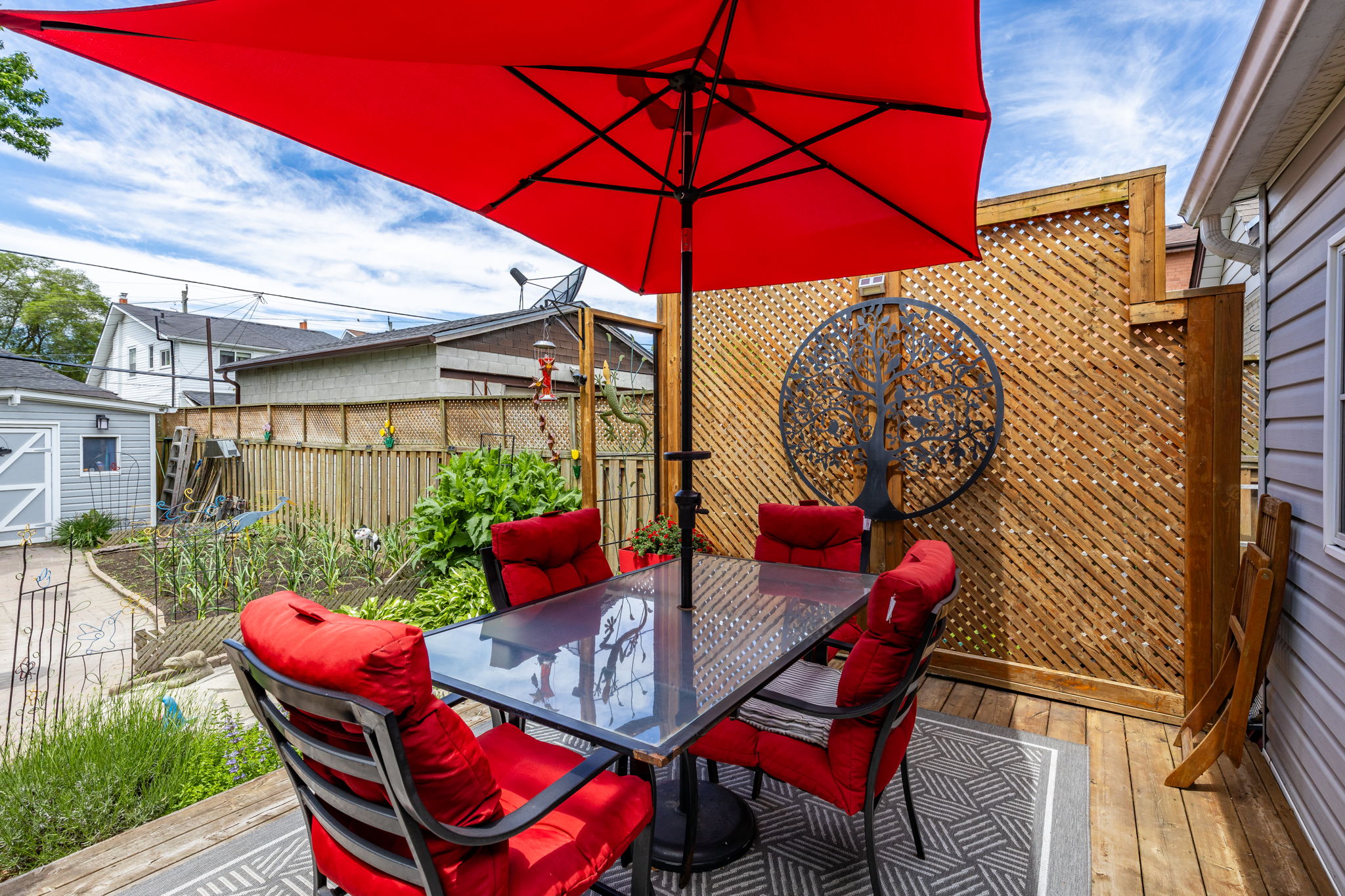 Property in Toronto — delivered property photograph 26