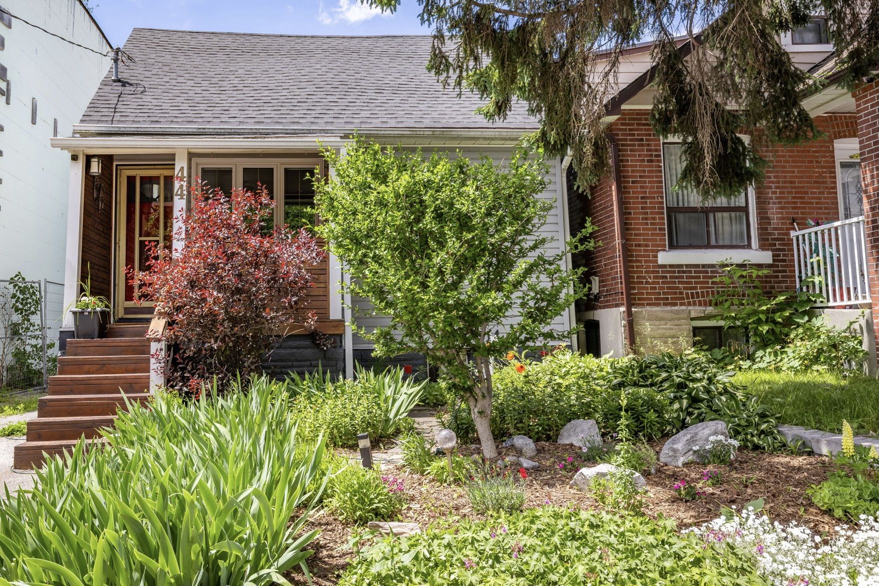 Property in Toronto — delivered property photograph 4