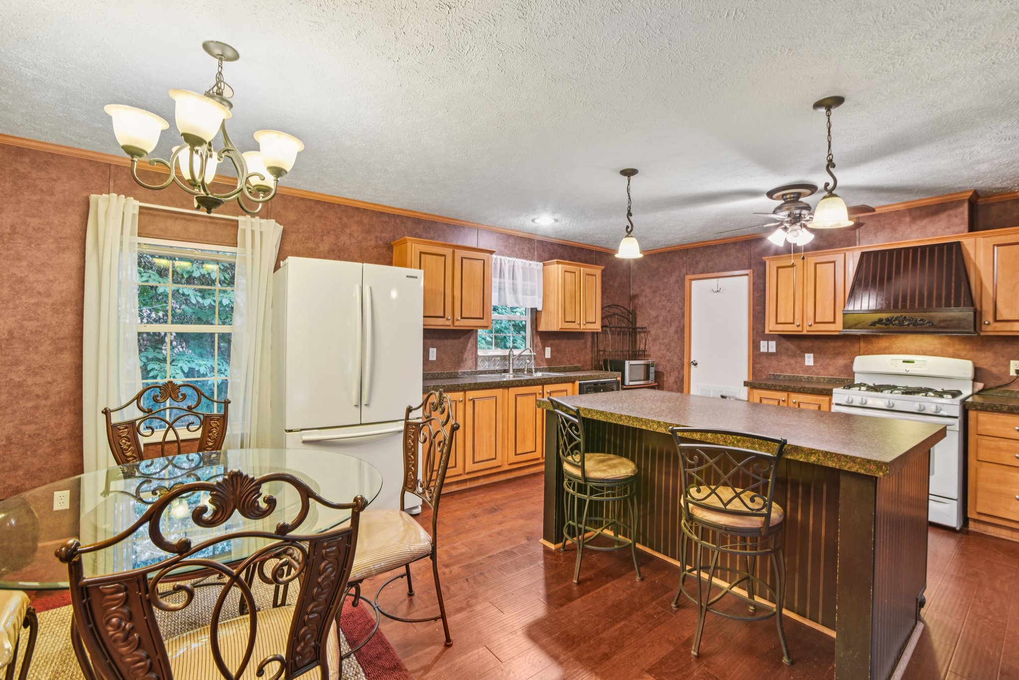 Bachelder Ln-S2706-009.jpg