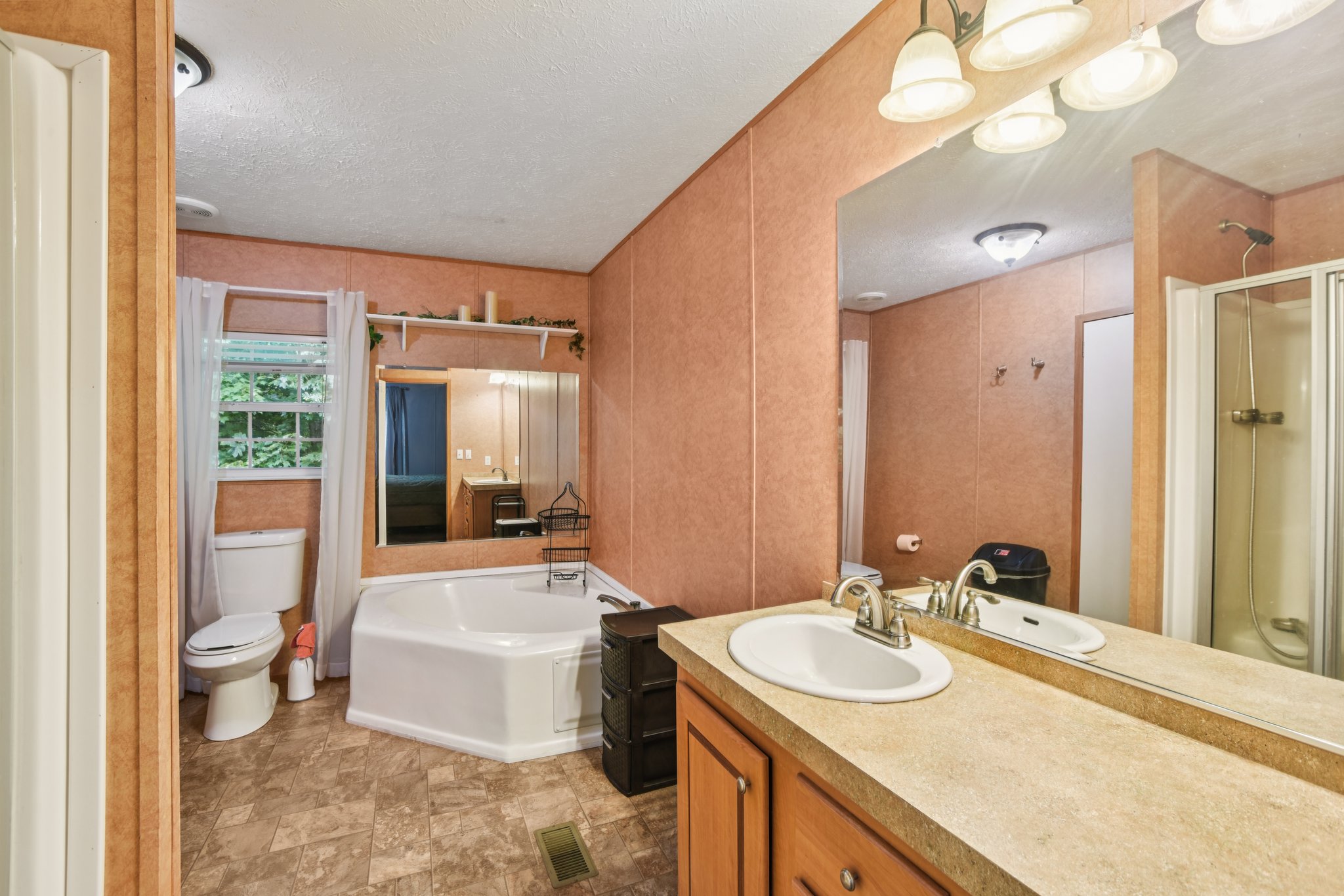 Bachelder Ln-S2706-017.jpg