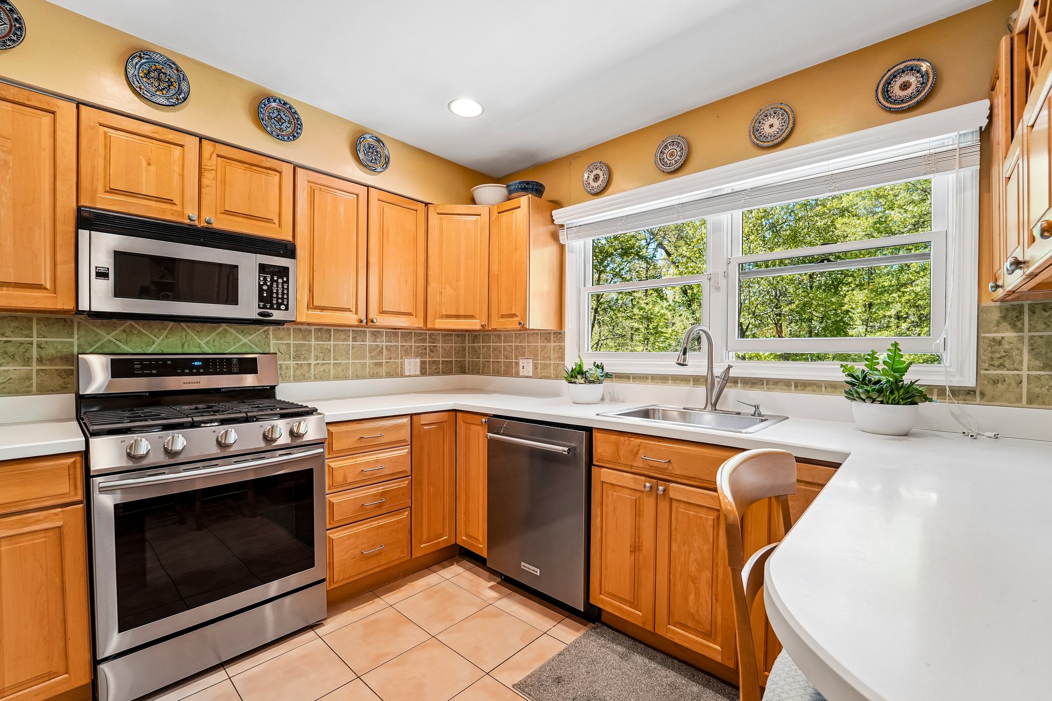 Brookwood Dr-S1305-014.jpg