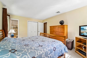 Brookwood Dr-S1305-022.jpg