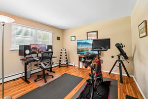 Brookwood Dr-S1305-027.jpg