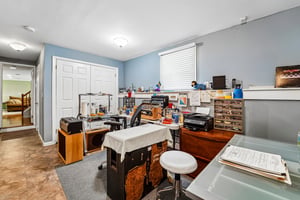 Brookwood Dr-S1305-036.jpg