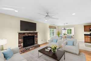 Living Room III VS
