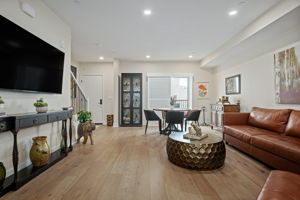 05 - Living Area