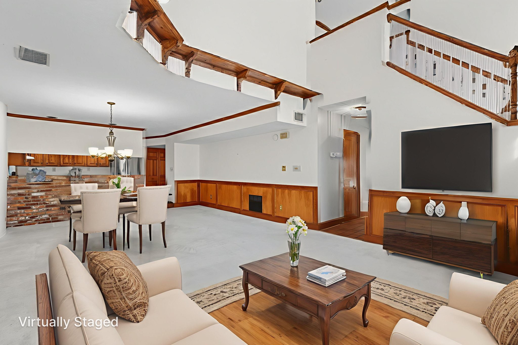 570A2046 virtually staged.jpeg