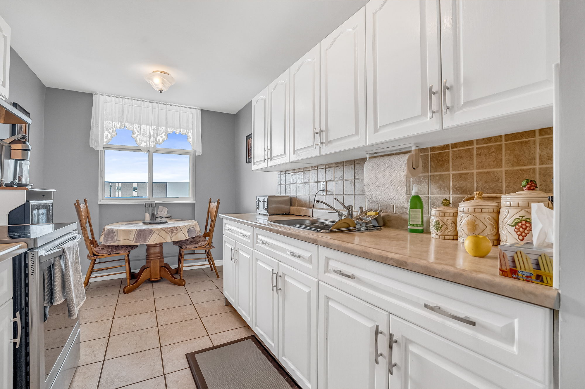 17-kitchen1