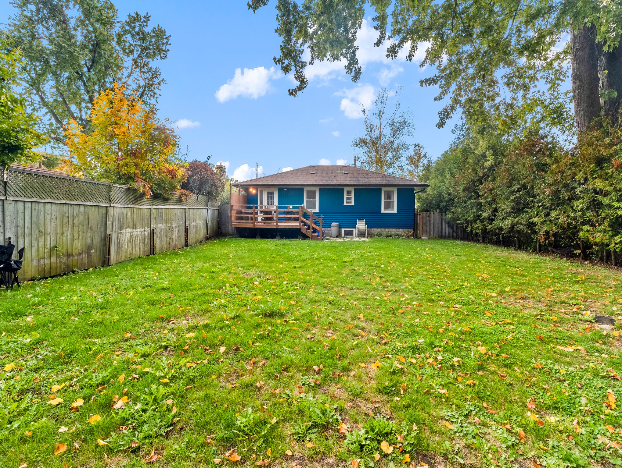 44 Farley Cir, Willow Beach, ON L0E 1S0 REALPix Interior & Real