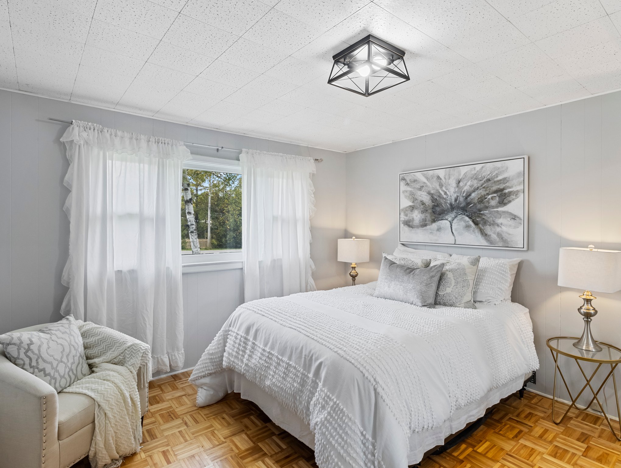 44 Farley Cir, Willow Beach, ON L0E 1S0 REALPix Interior & Real