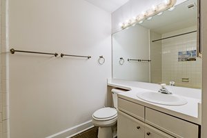  Photo 31