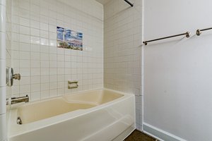  Photo 34