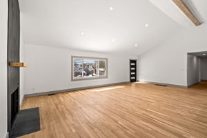 44 Foster St, Danvers, MA 01923, USA Photo 44
