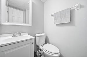 A.A. - 44 Hedgerow Ln, Delaware-19