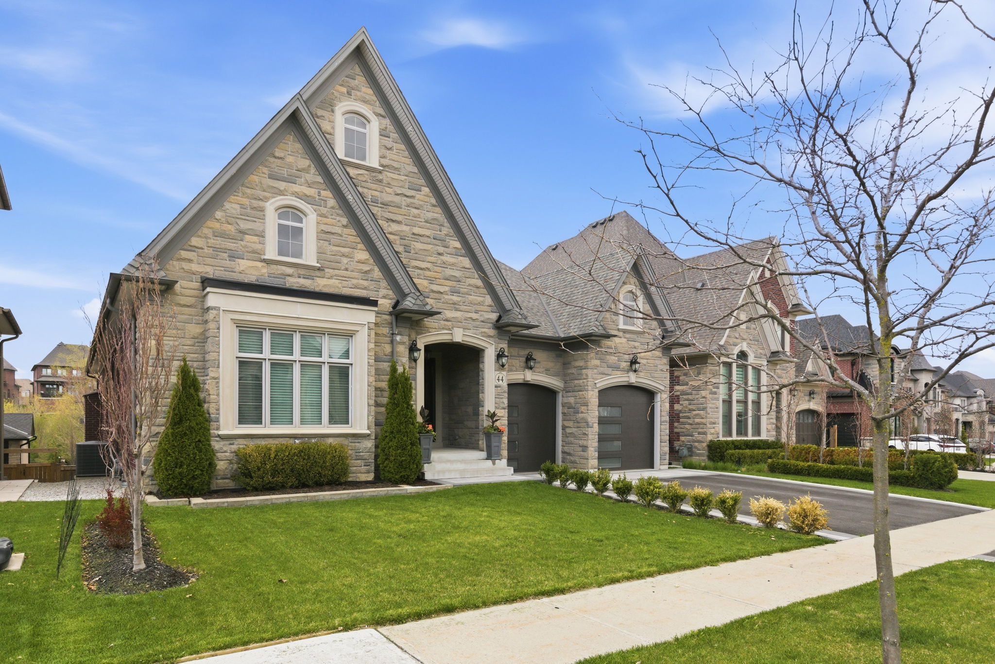 Property in King City — delivered property photograph 4