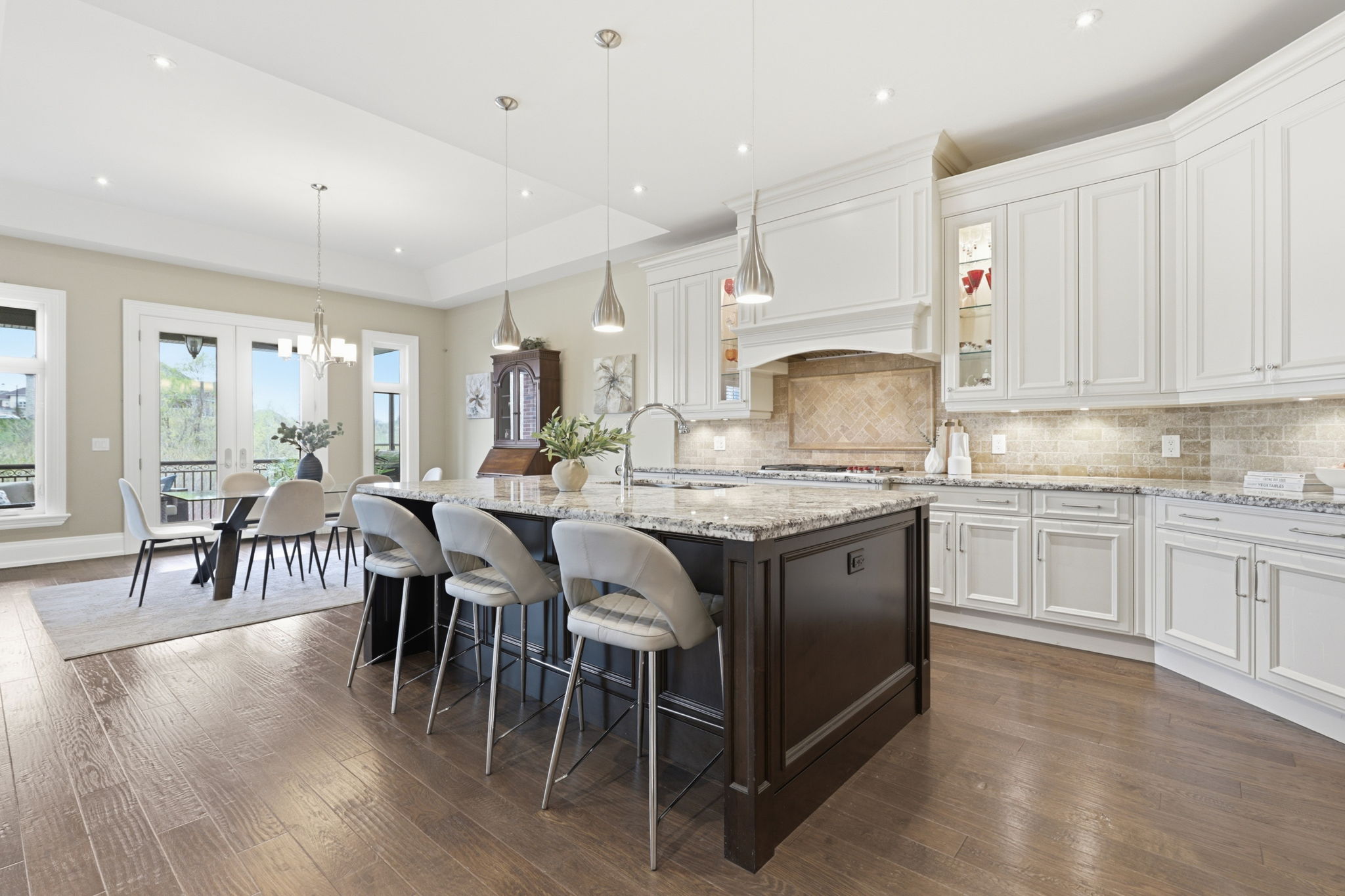 Property in King City — delivered property photograph 8