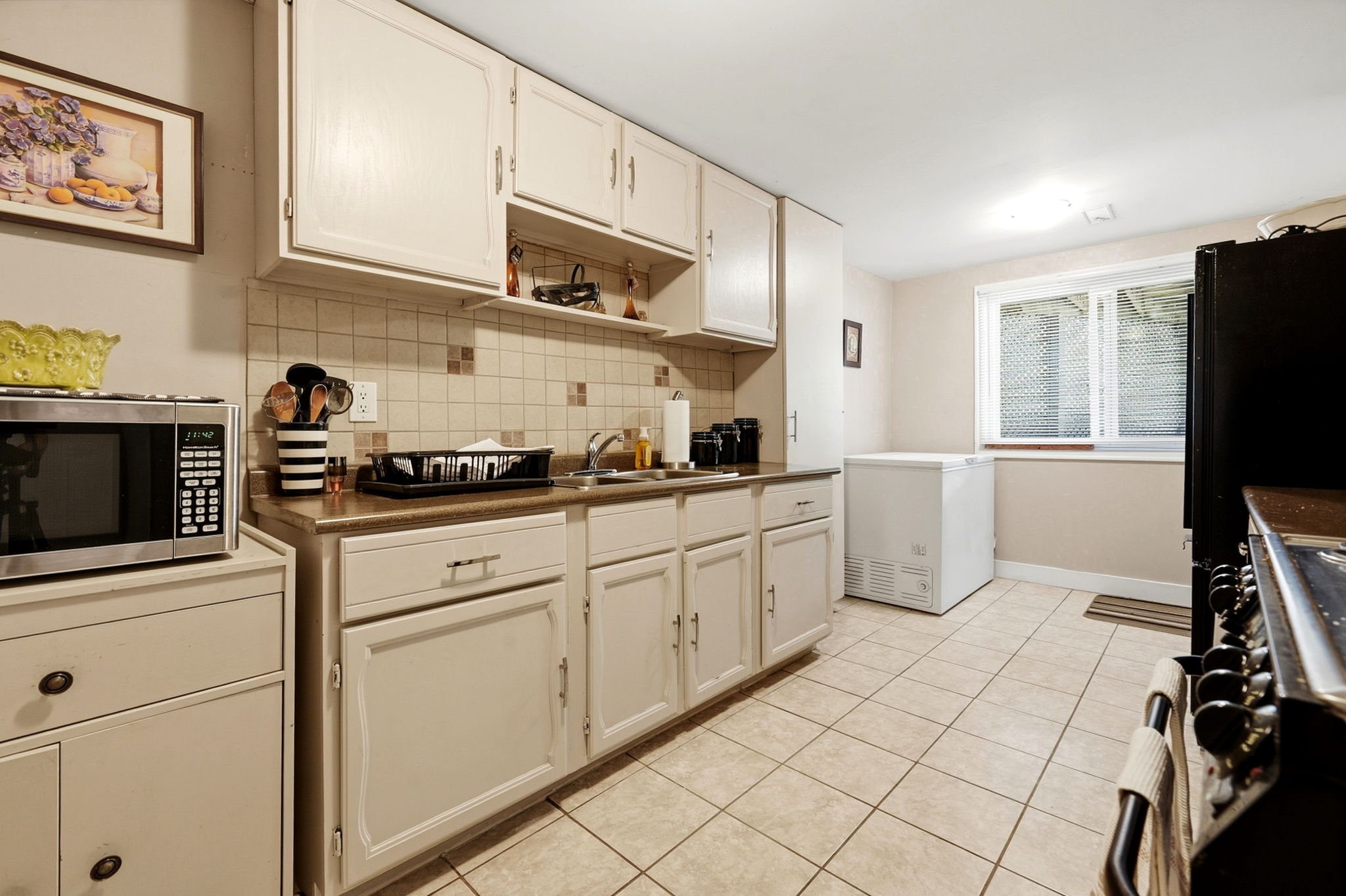  Photo 40