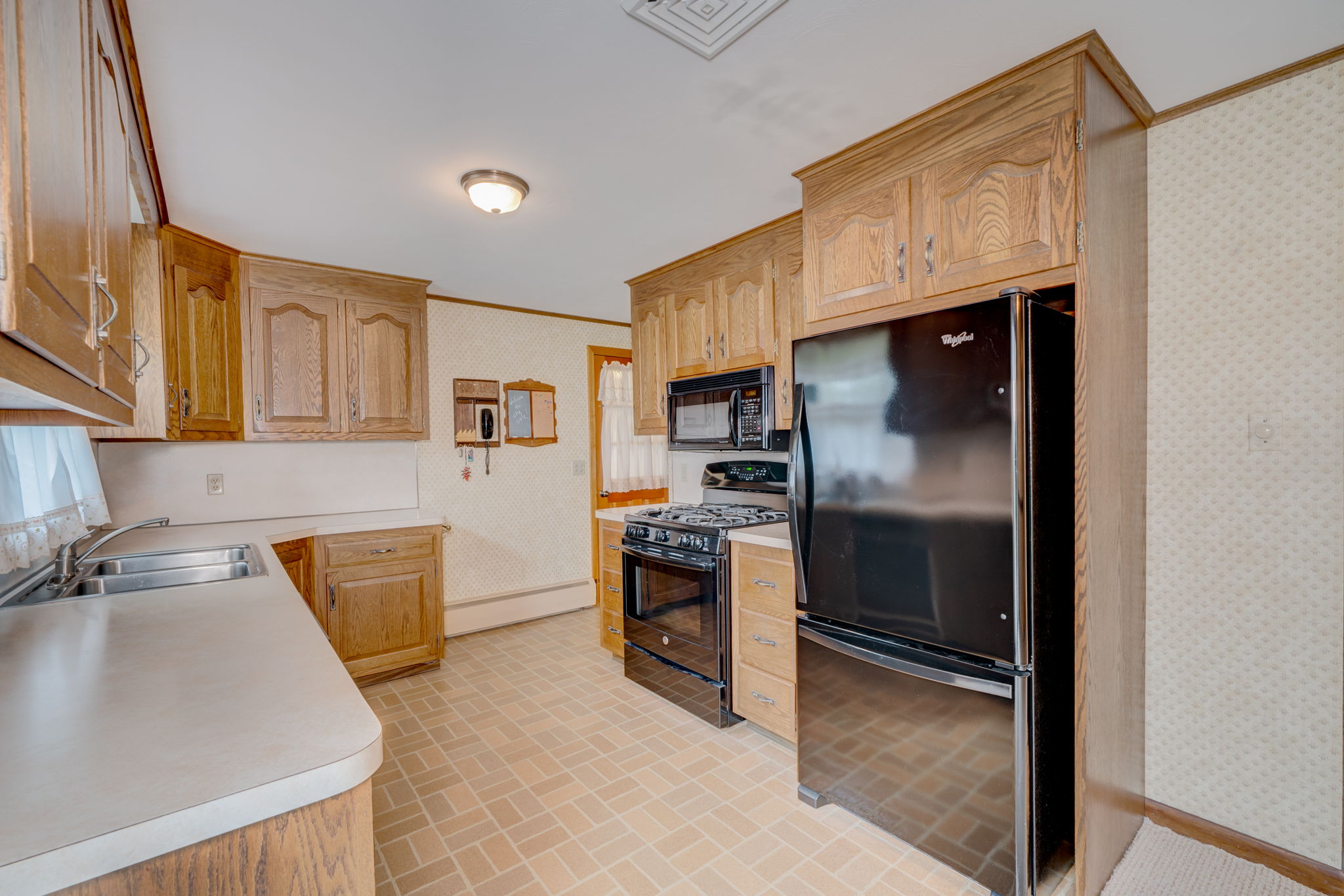  44 Madison Dr, Berlin, CT 06037, US Photo 11