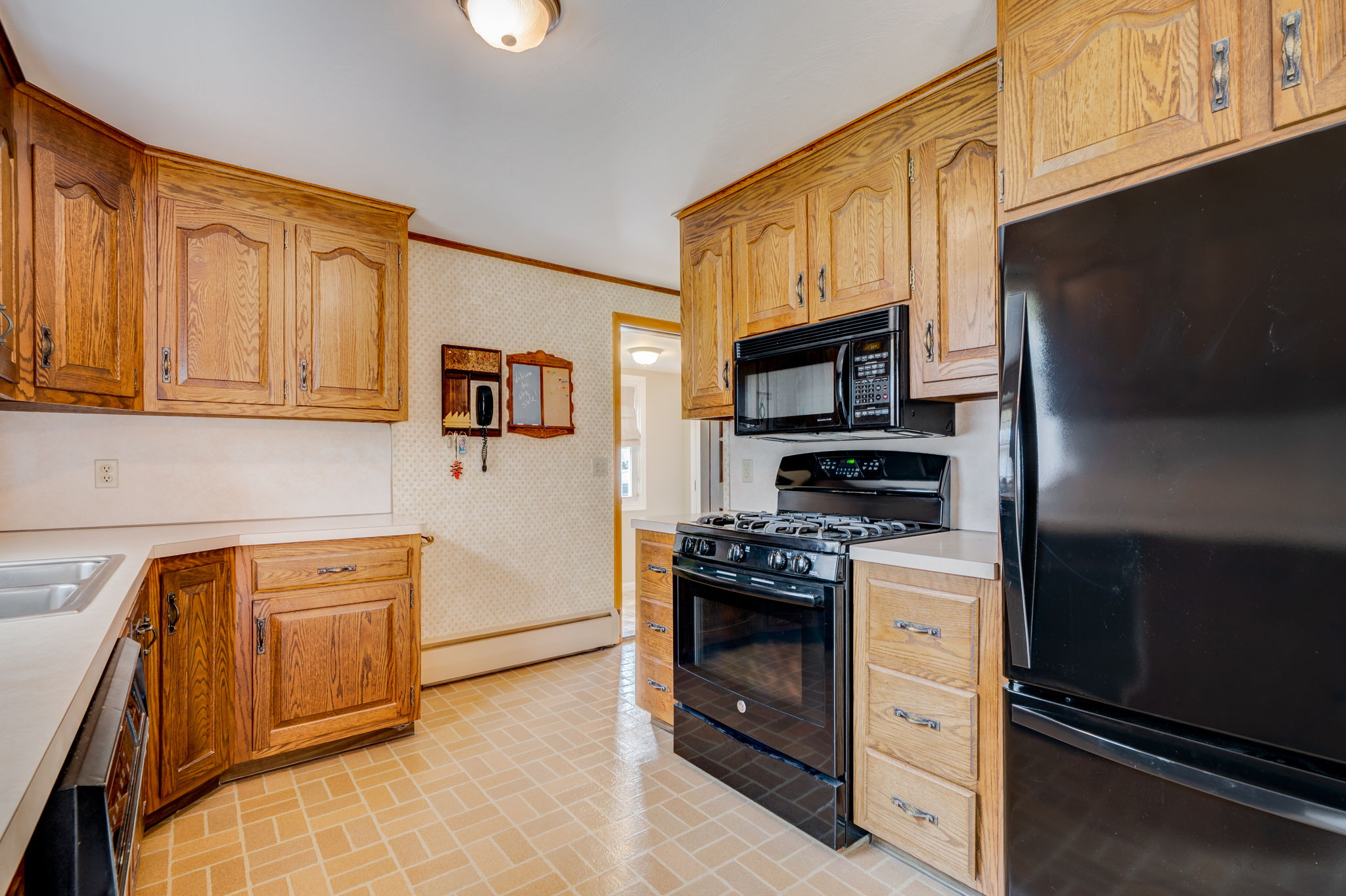  44 Madison Dr, Berlin, CT 06037, US Photo 8