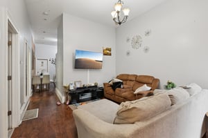 Patton St-S1702-008.jpg