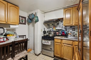 Patton St-S1702-012.jpg