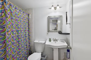 Patton St-S1702-028.jpg