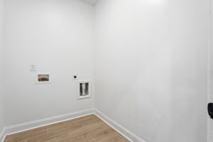  Photo 39