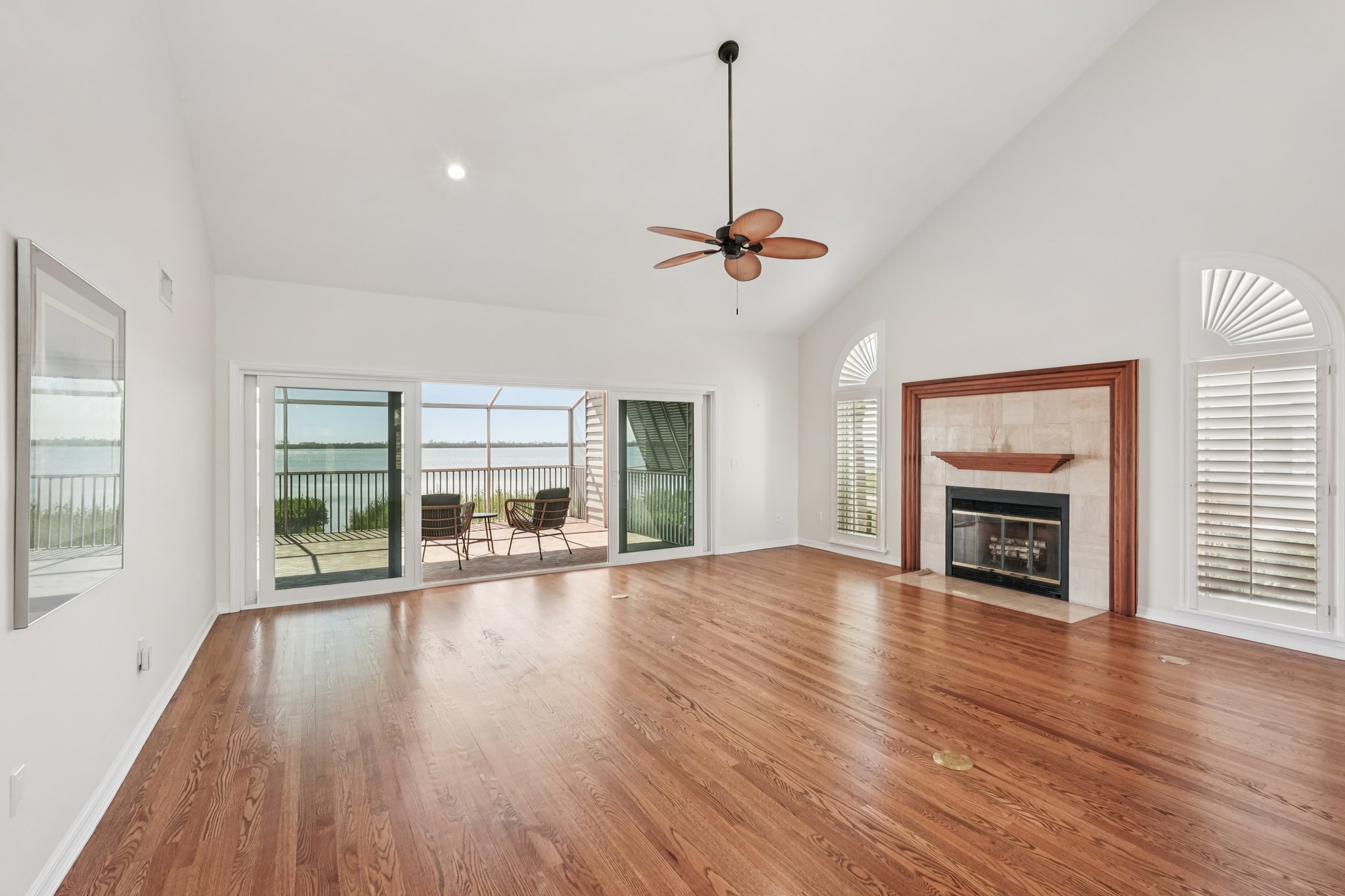 Tidy Island Blvd-L1511-017.jpg