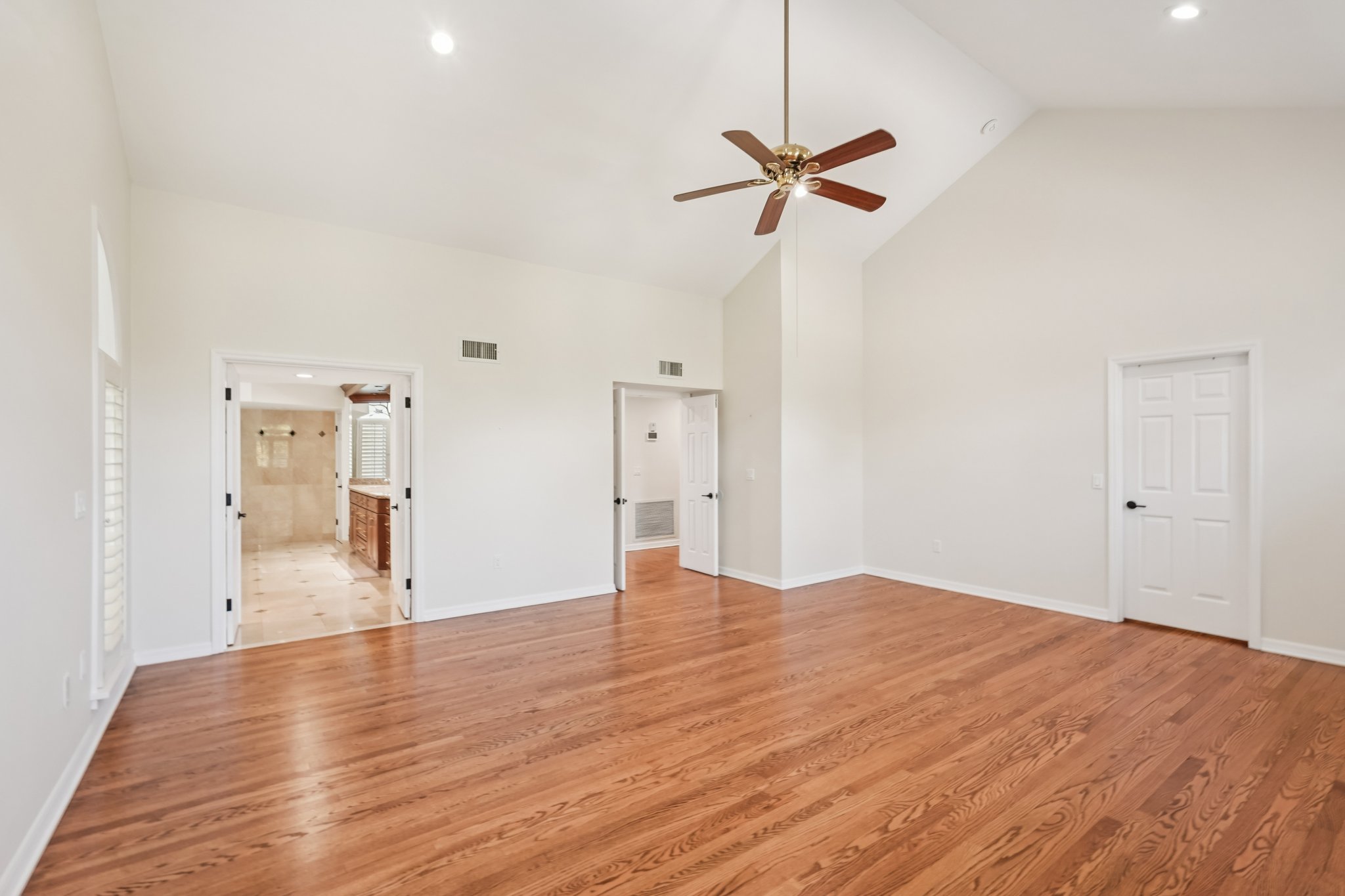 Tidy Island Blvd-L1511-028.jpg