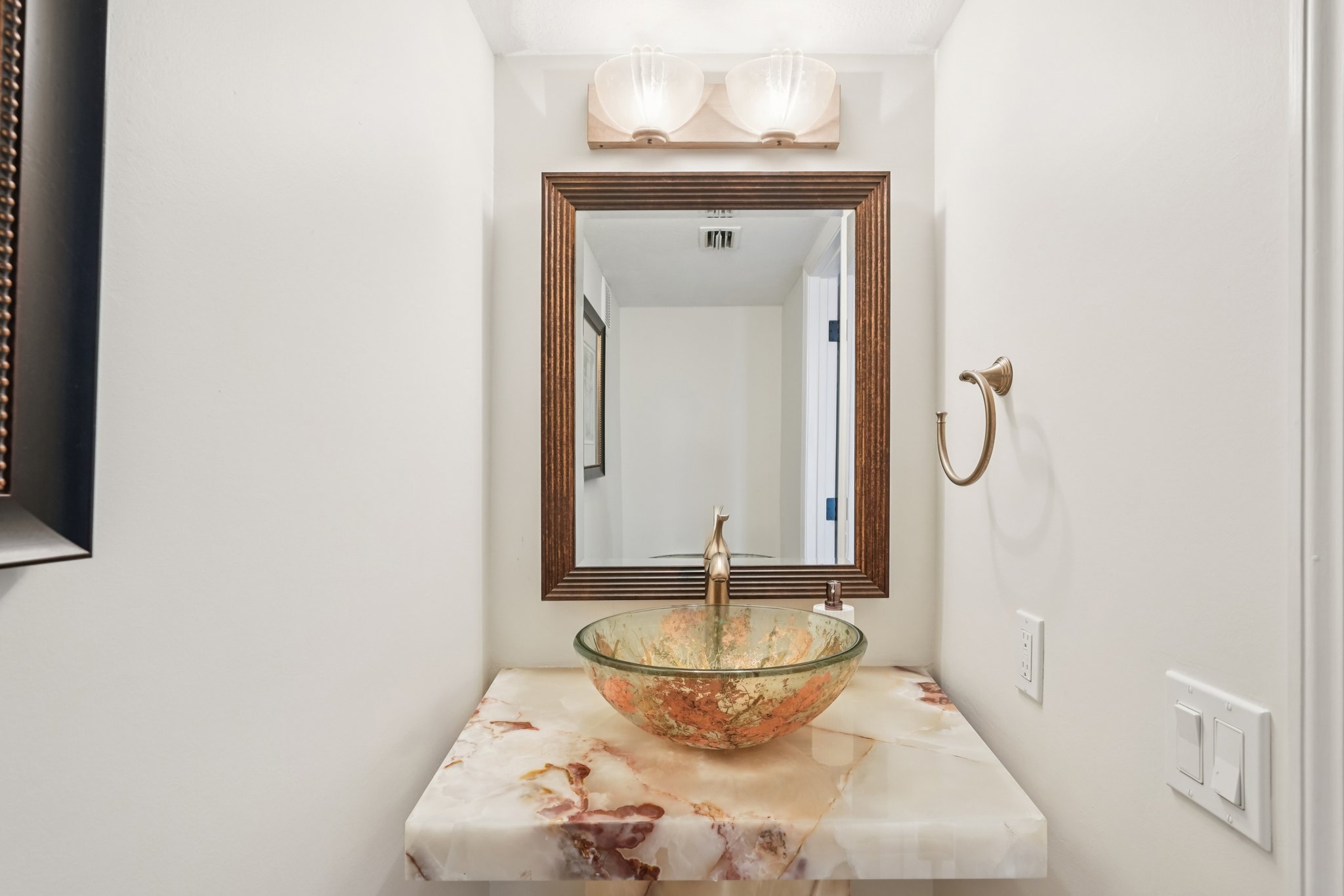 Tidy Island Blvd-L1511-037.jpg