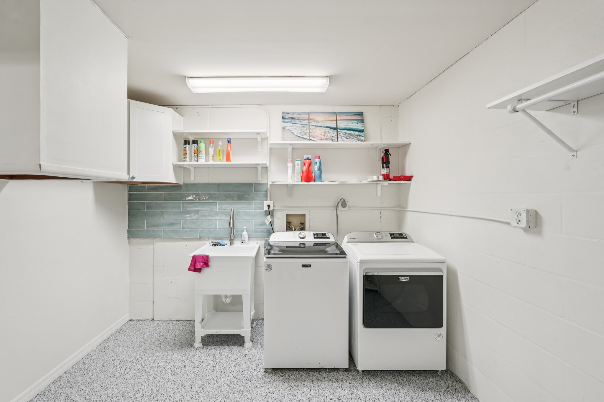 Tidy Island Blvd-L1511-054.jpg