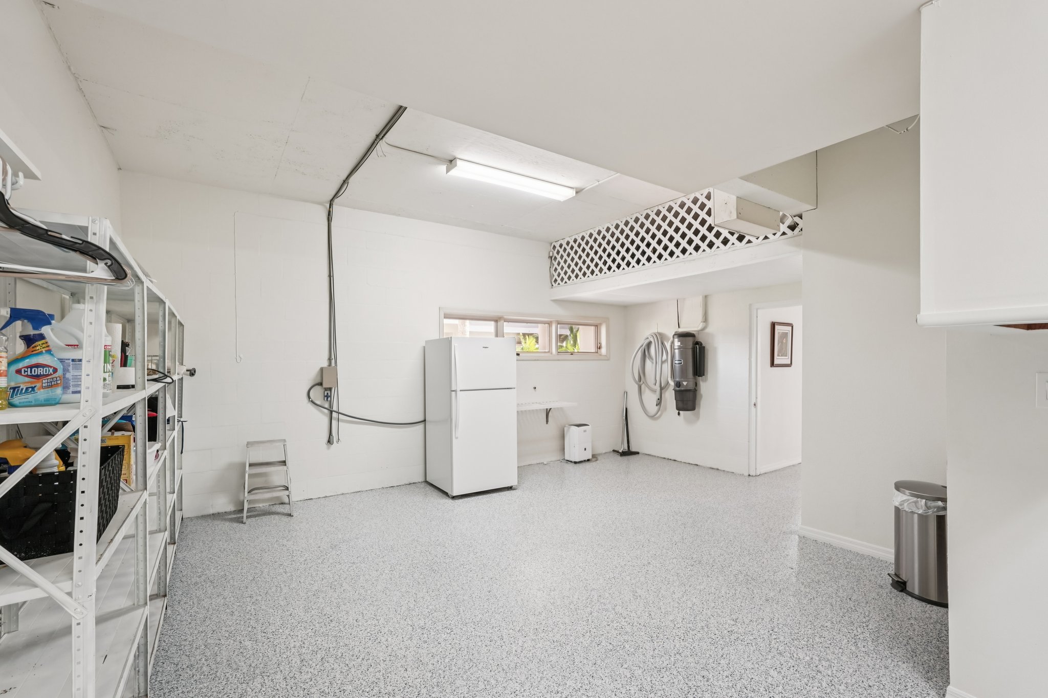 Tidy Island Blvd-L1511-055.jpg