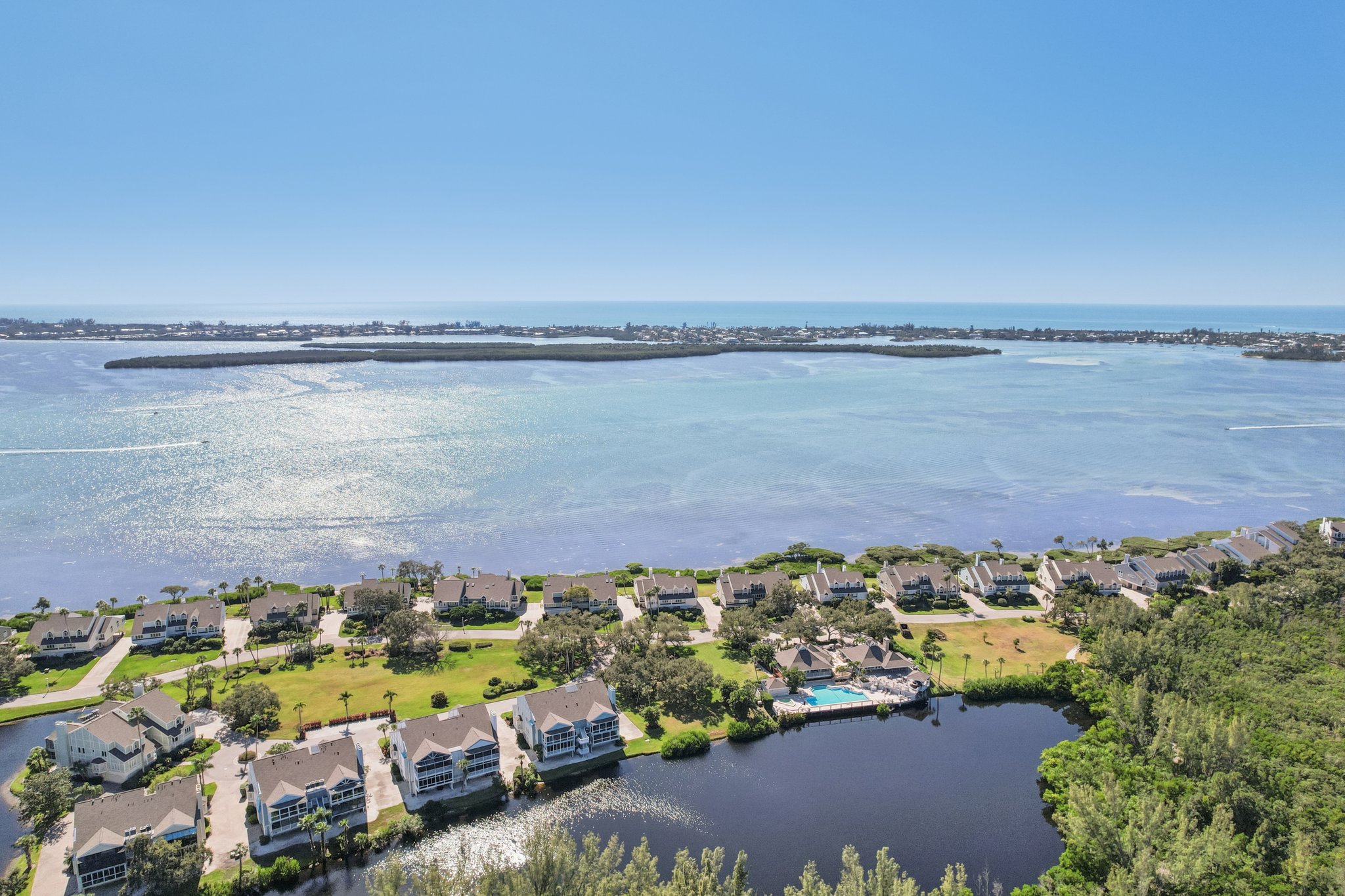 Tidy Island Blvd-L1511-083.jpg