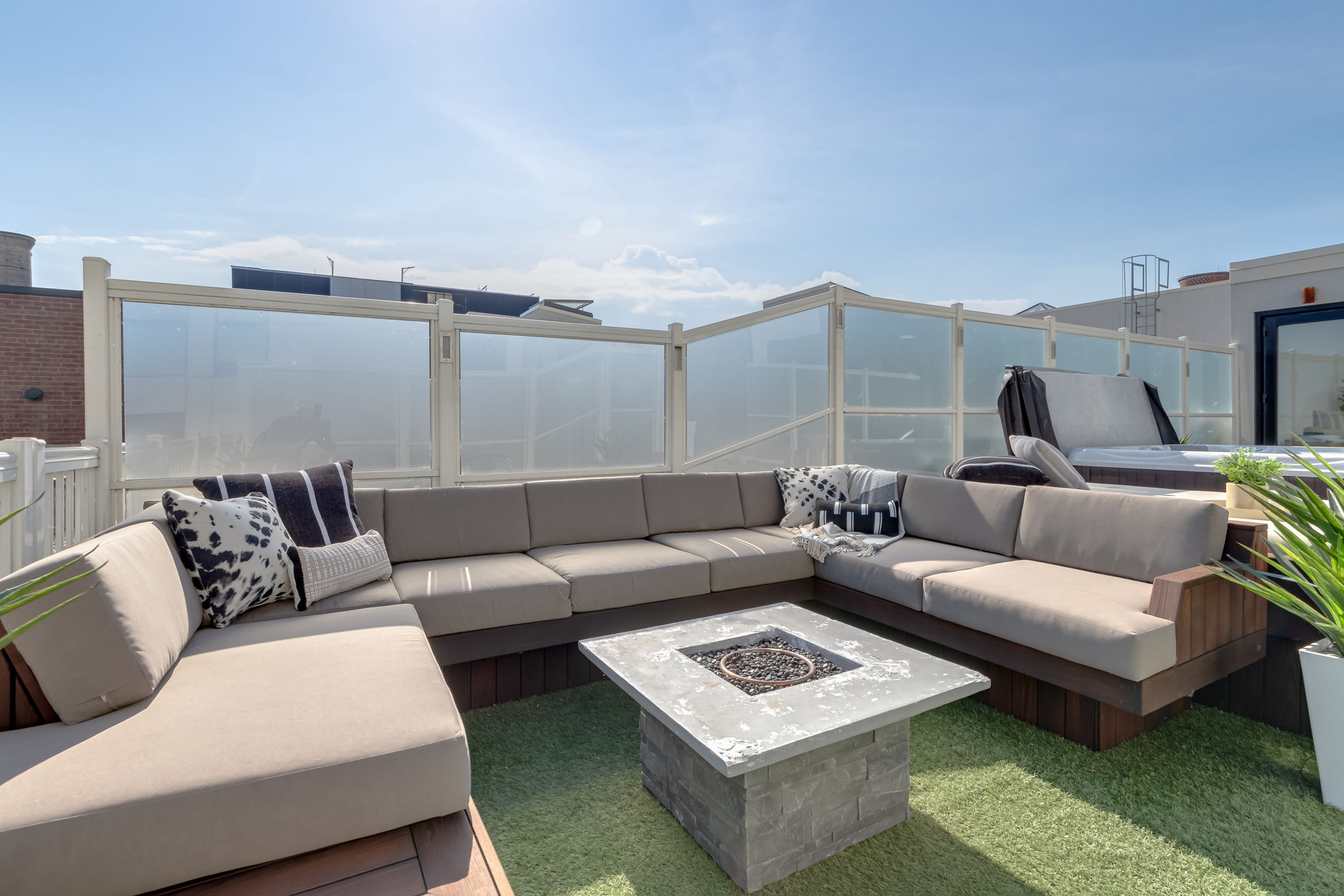 Toronto property showcase — delivered property photograph 51