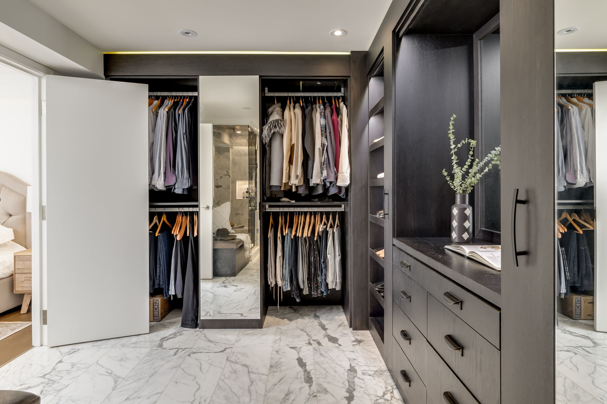 Toronto property showcase — delivered property photograph 34