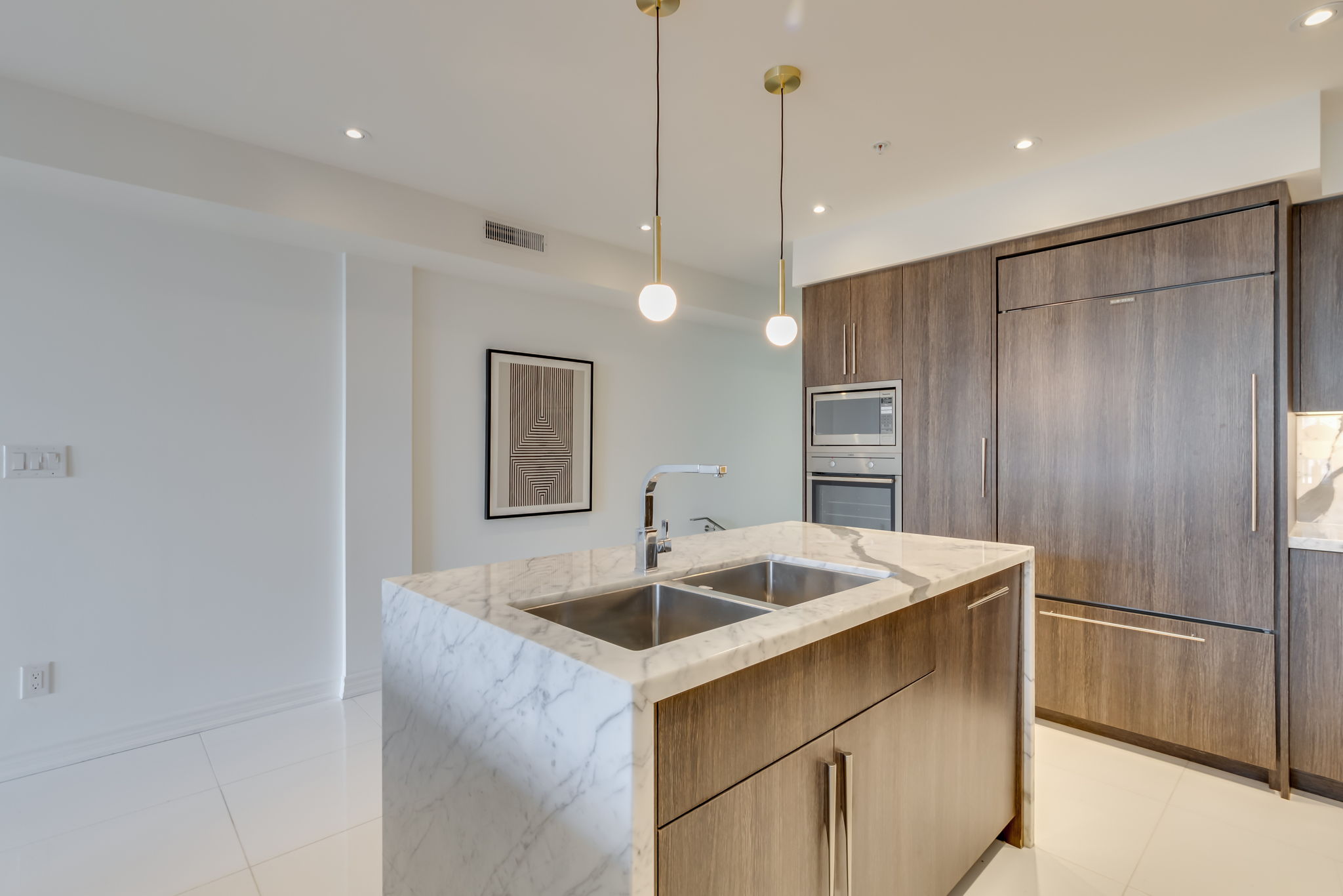 Toronto property showcase — delivered property photograph 6