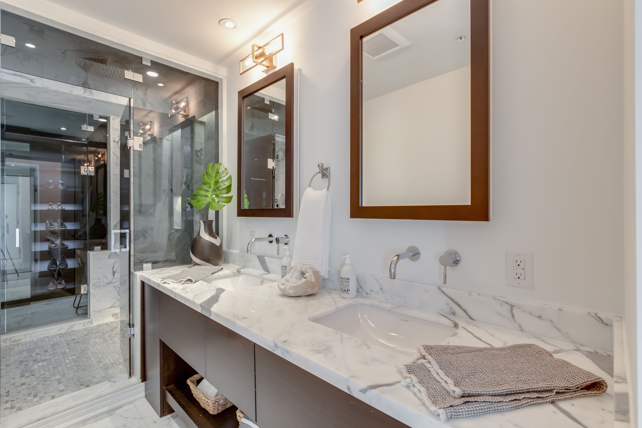Toronto property showcase — delivered property photograph 31