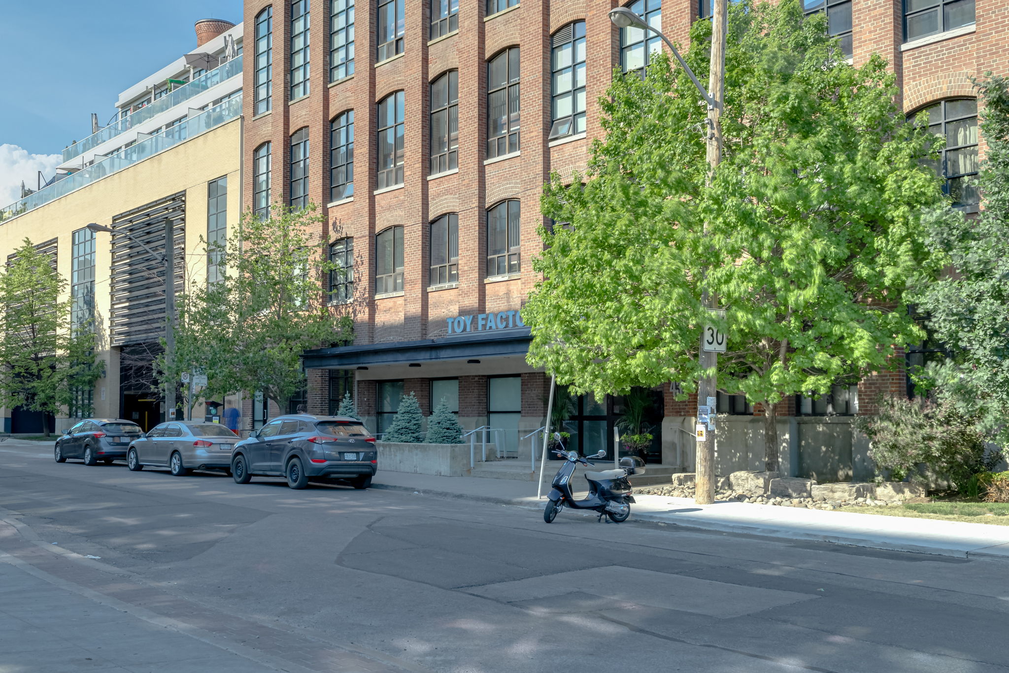 Toronto property showcase — delivered property photograph 55