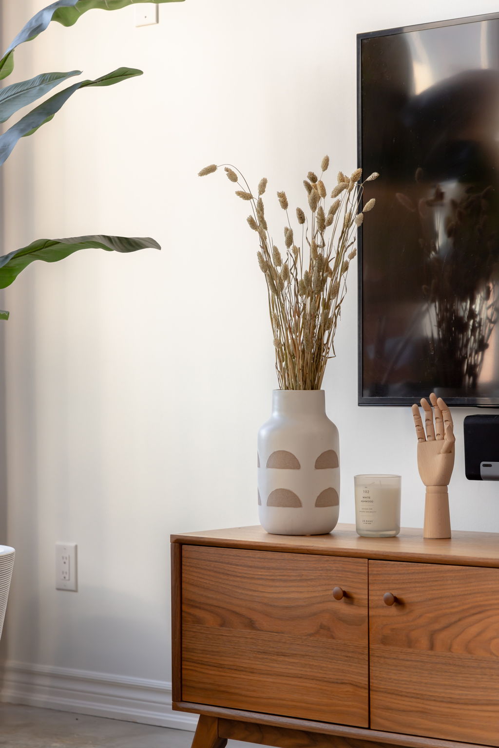 Toronto property showcase — delivered property photograph 89