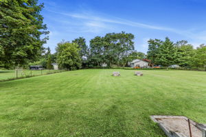  Photo 112
