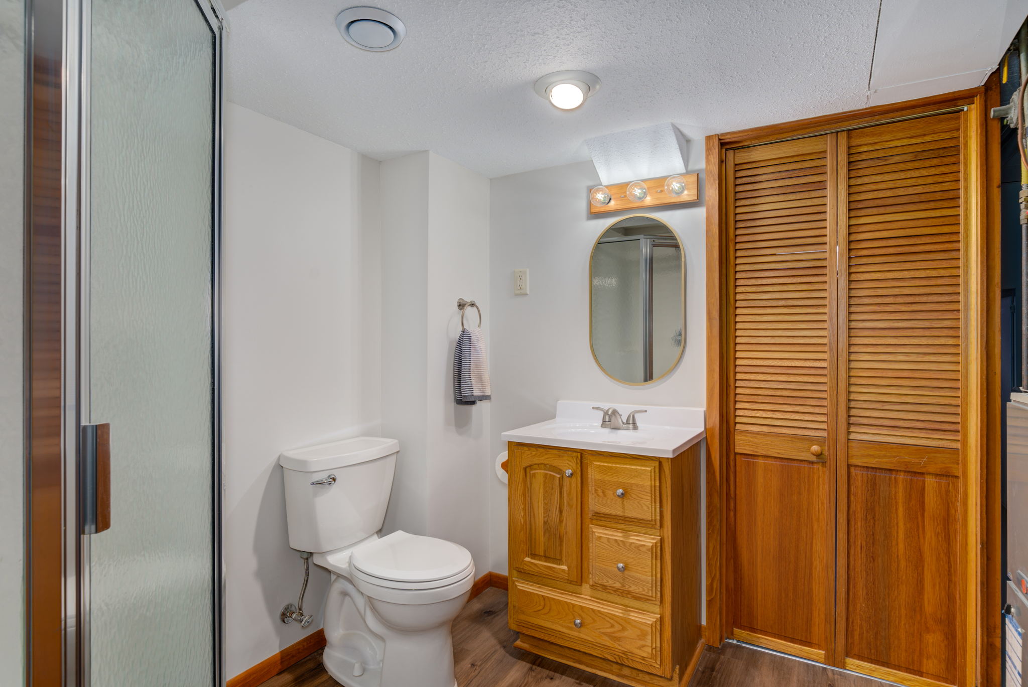 Lower Level - Bathroom