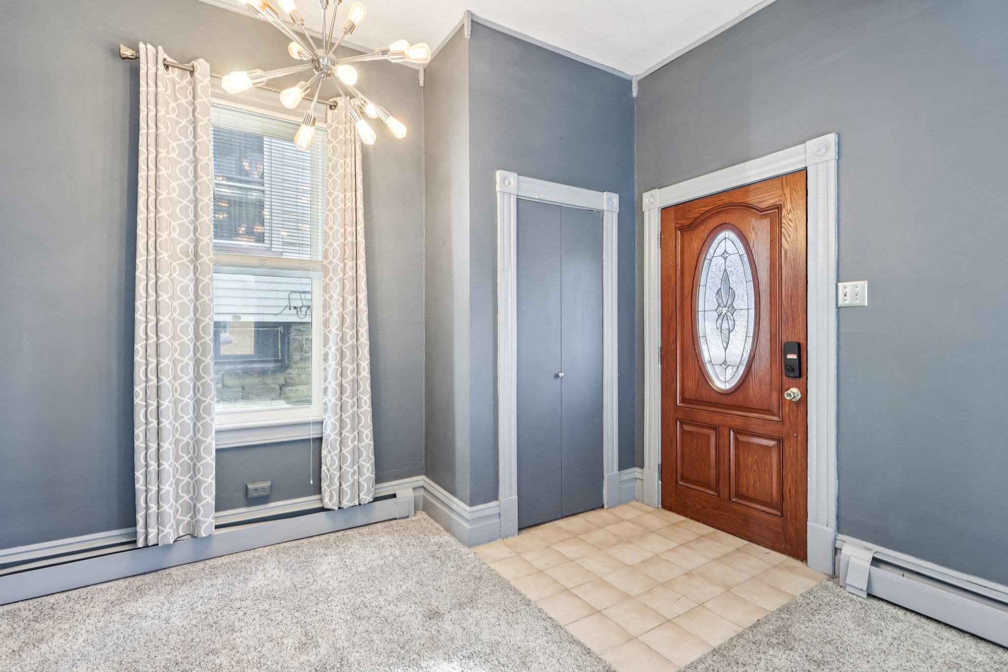 E Pearl St-S2312-011.jpg