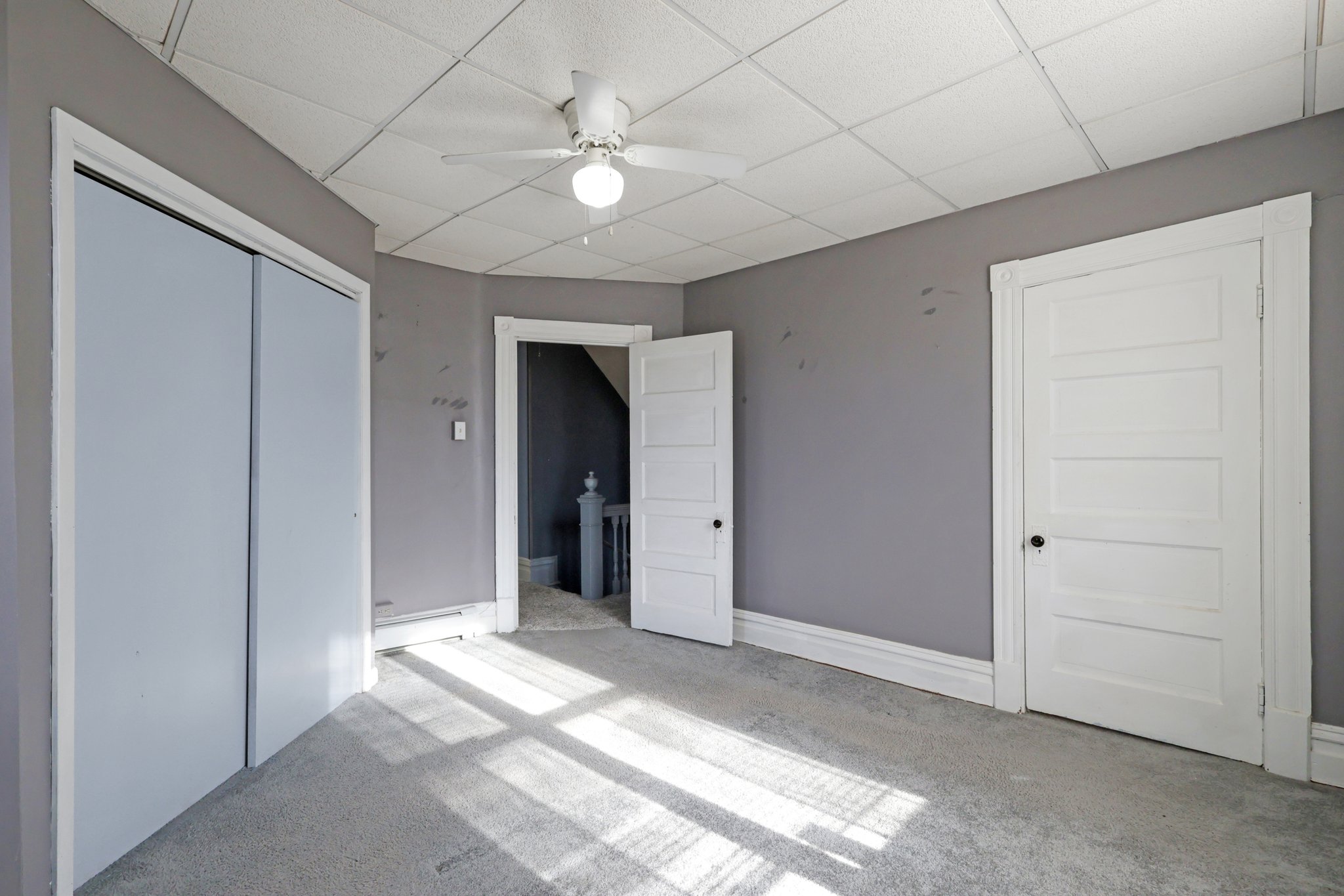 E Pearl St-S2312-031.jpg