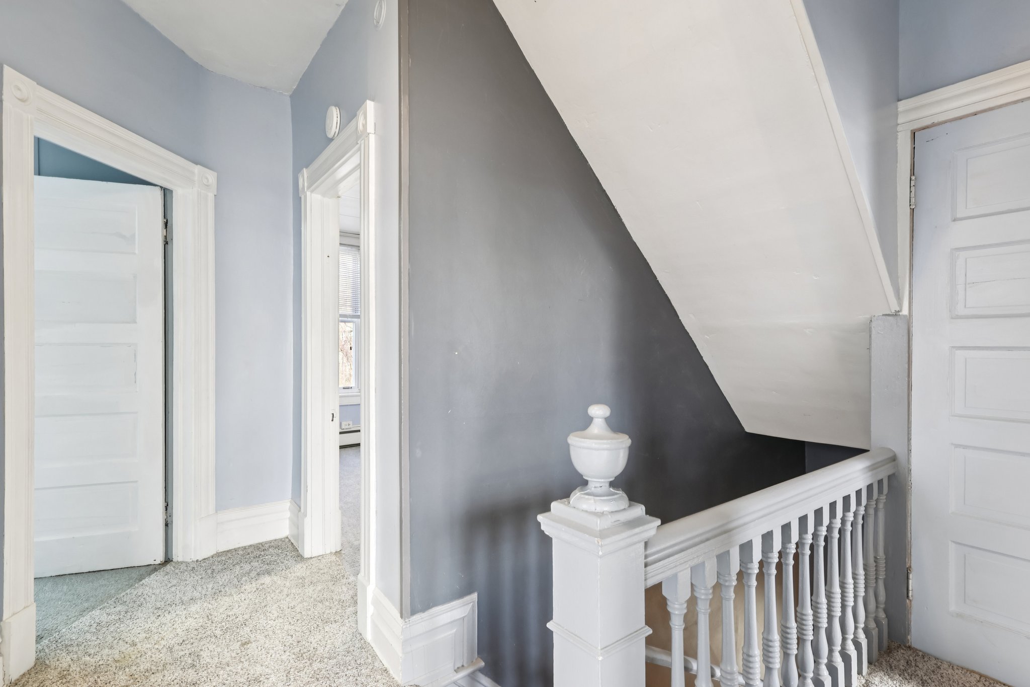 E Pearl St-S2312-033.jpg