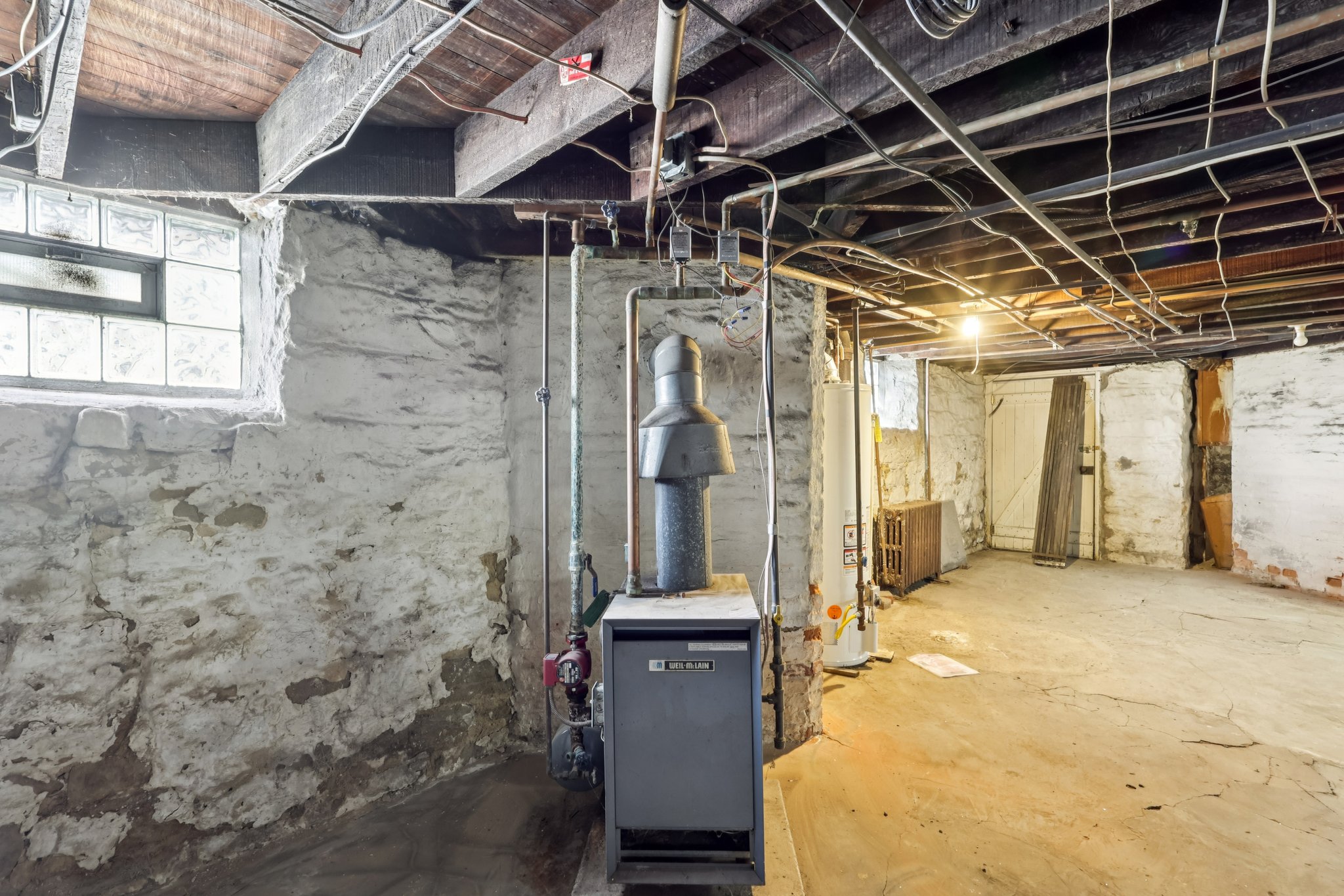 E Pearl St-S2312-062.jpg