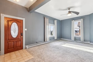 E Pearl St-S2312-016.jpg