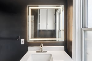 E Pearl St-S2312-036.jpg