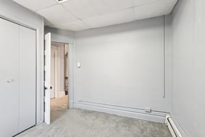 E Pearl St-S2312-039.jpg