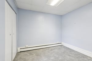 E Pearl St-S2312-044.jpg